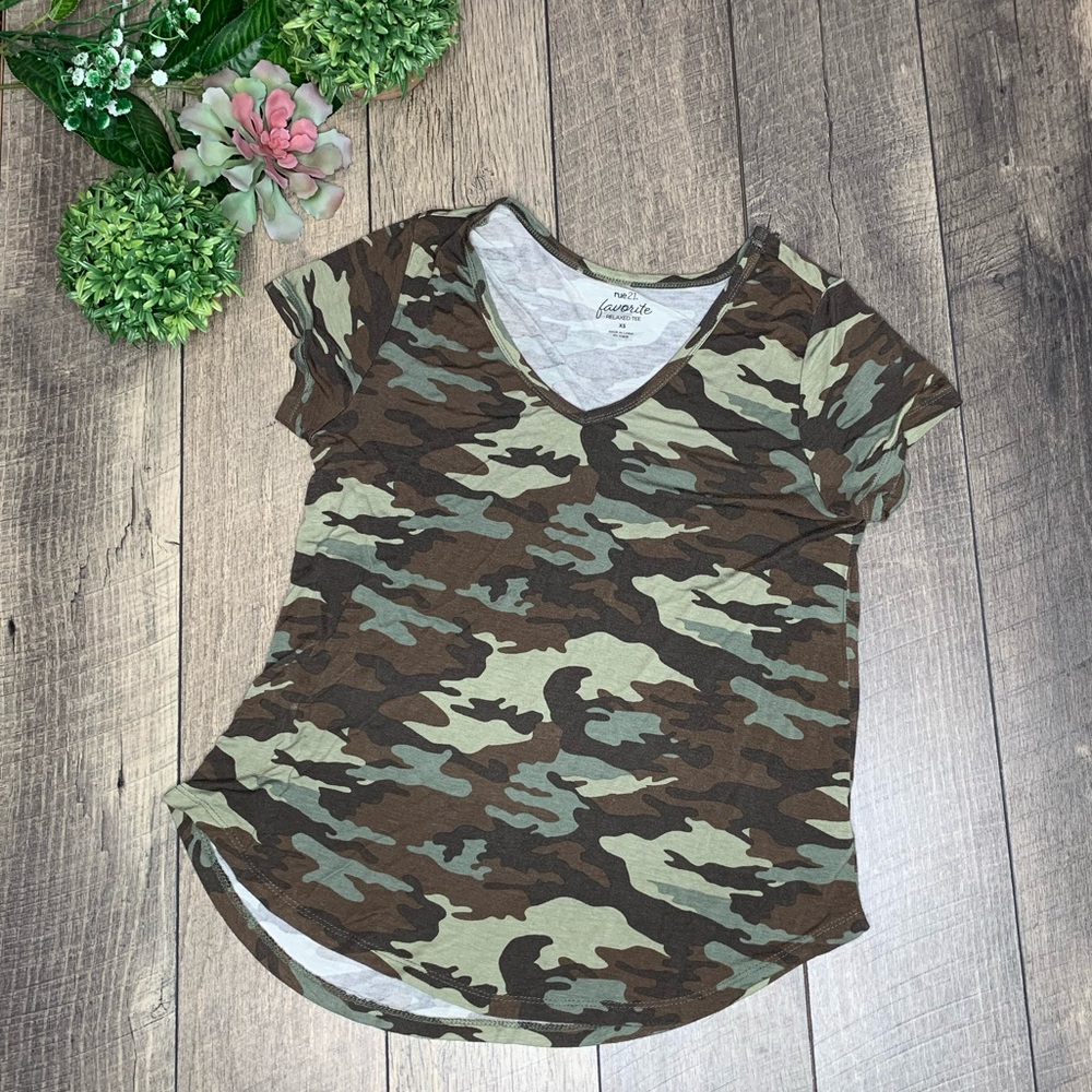 T-shirt